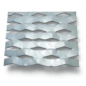 Hot Rolled Expanded Metal Mesh Drie Shape, Wire Diameter 2.8 mm, Width 1.22 M, Length 3 M
