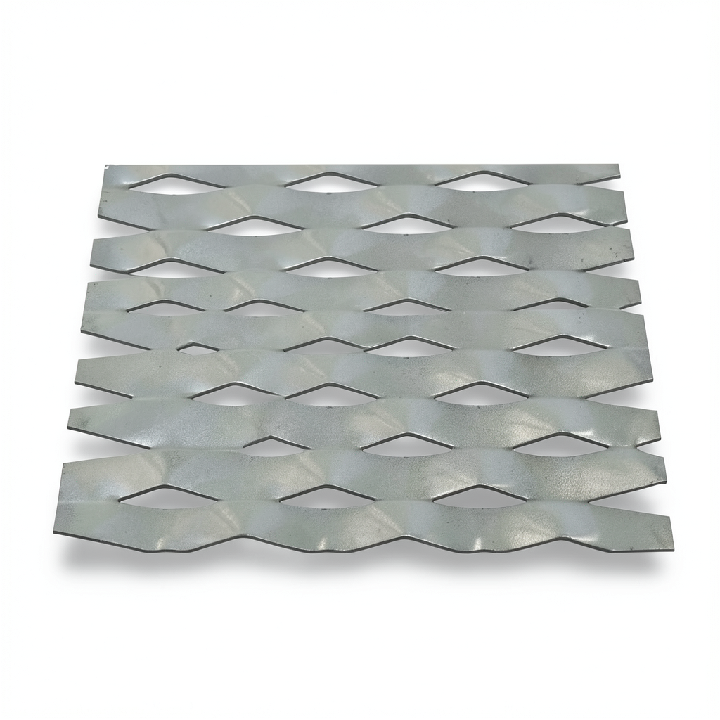 Hot Rolled Expanded Metal Wiremesh Thickness 3 mm, Width 1.22 M, Length 4 M