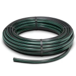 لفة أنابيب HDPE ضغط 4 بار PE 63 قطر خارجي 140 مم SDR 26 أسود مع خطوط خضراء