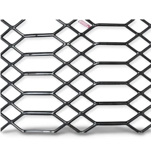 شبك ممدد حديد اسود سماكة 1.7 مم مقاس 2.44×7 م