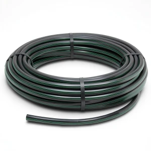 لفة أنابيب بلاستيك HDPE ضغط 10 بار PE 63 قطر خارجي 63 مم SDR 11 أسود مع خطوط خضراء