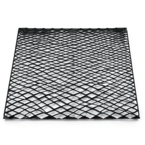 Hot Rolled Black Steel Expanded Metal Mesh 1.4 mm Thickness 7m Length 1.22m Width