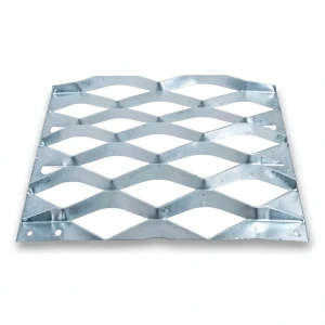 Galvanized Steel Expanded Metal Mesh Thickness 1.4 mm Width 1.22 M Length 5 M | Bait Al Tatawor
