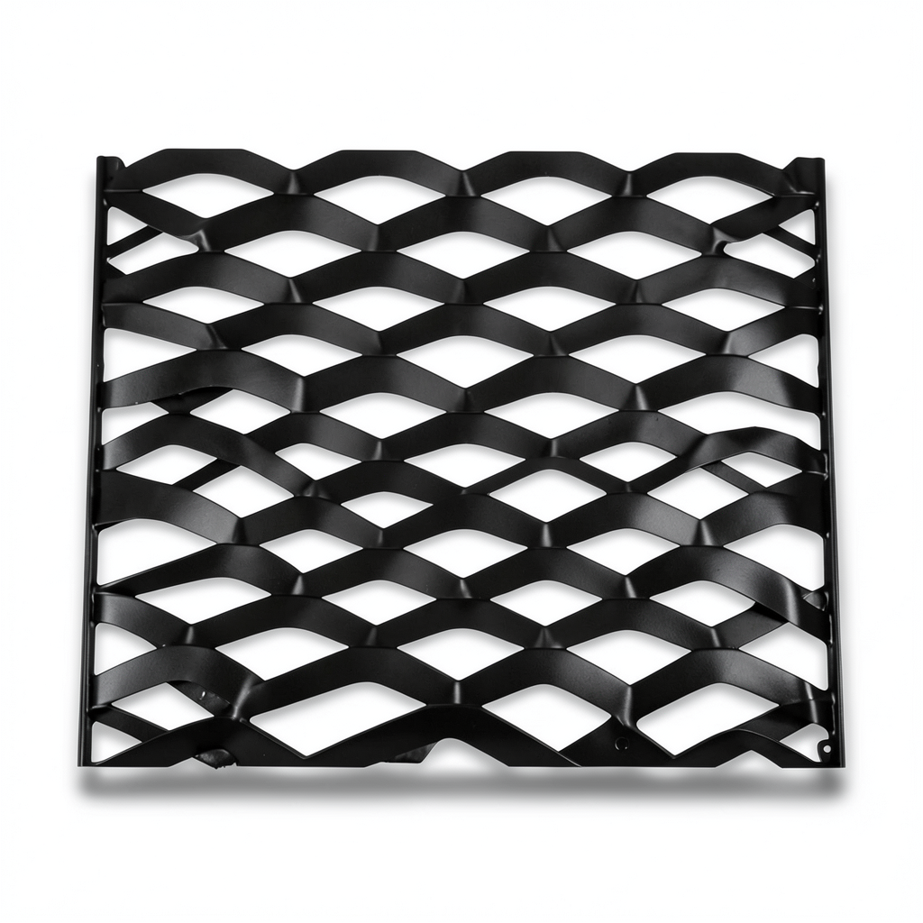 Hot Rolled Black Steel Expanded Metal Mesh Thickness 1.7 mm Width 1.22 m Length 4 m