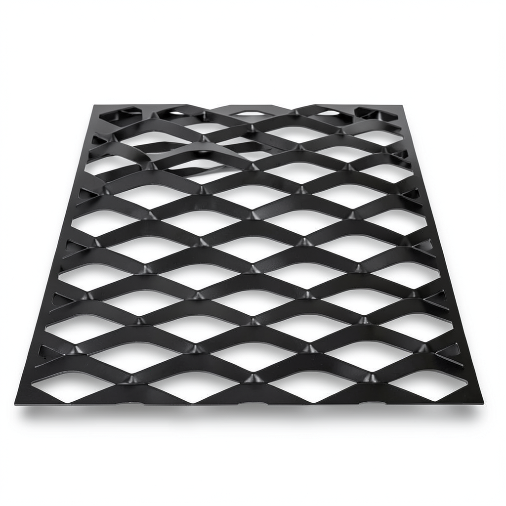 Hot Rolled Black Steel Expanded Metal Mesh Thickness 1.8 mm Width 1.22 m Length 3 m