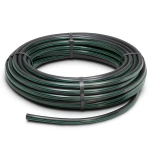 لفة أنابيب HDPE ضغط 6.2 بار PE63 قطر خارجي 25 مم SDR 13.6 أسود مع خطوط خضراء