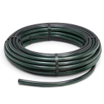 لفة أنابيب HDPE ضغط 6.2 بار PE63 قطر خارجي 25 مم SDR 13.6 أسود مع خطوط خضراء