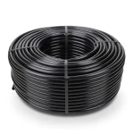 لفة أنابيب HDPE ضغط 6.3 بار PE 100 قطر 40 مم سمك 1.8 مم SDR 26 لون أسود