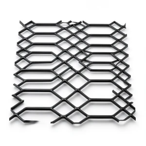 سلك شبك بقلاوة ممدد حديد مدرفل على الساخن سماكة 3.8 mm مقاس 2.44×3 M