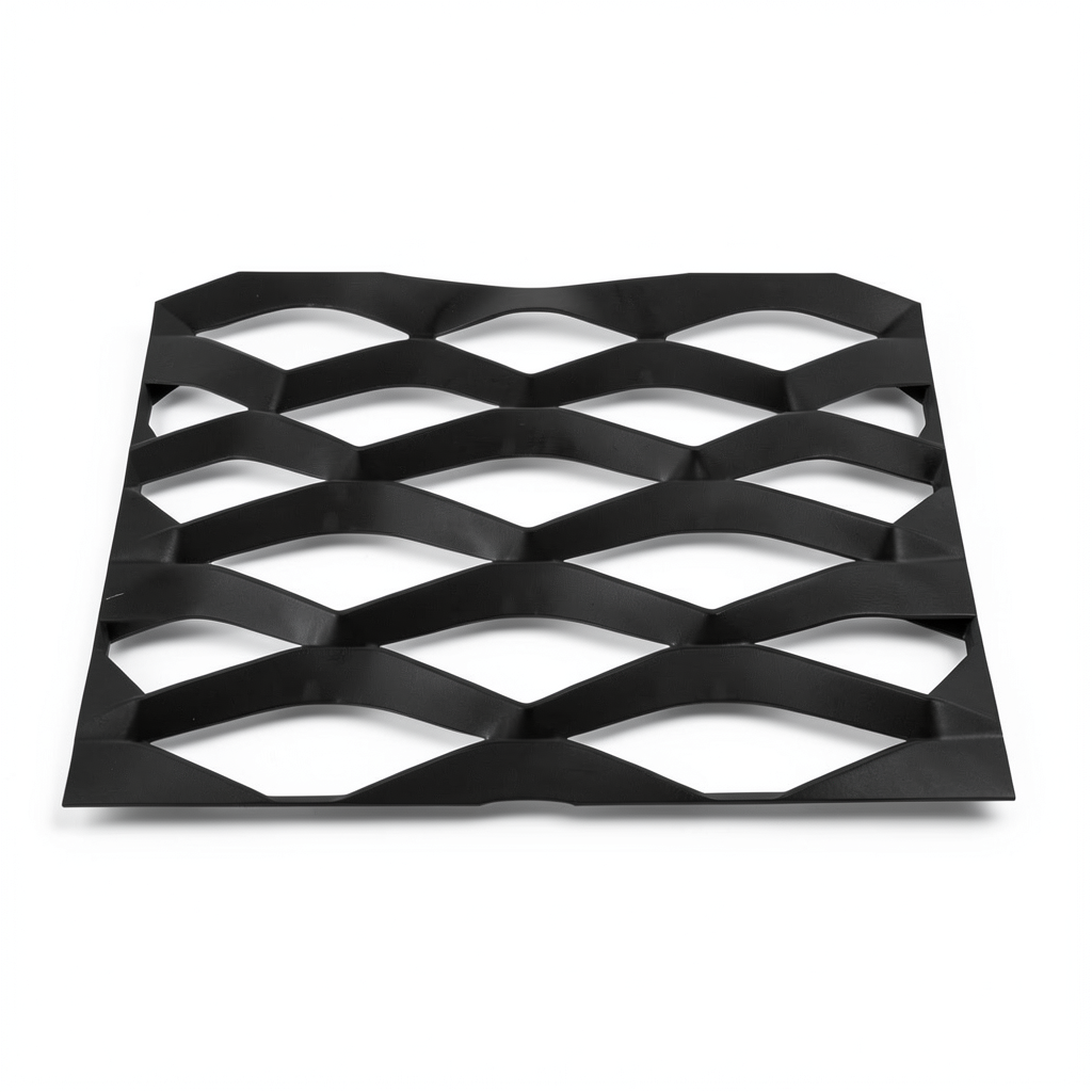 Hot Rolled Black Steel Expanded Metal Mesh Thickness 2 mm Width 1.22 m Length 4 m