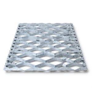 Galvanized Steel Expanded Metal Mesh Thickness 2.3 mm Width 1.22 M Length 2 M