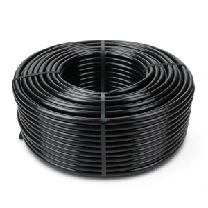 لفة أنابيب HDPE ضغط 16 بار PE 100، قطر خارجي 63 مم، سماكة 5.8 مم، لون أسود