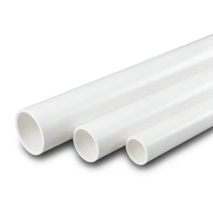 مواسير UPVC مقاس 0.75 أنش سمك 1.98 مم SDR 13.5 قطر خارجي 26.67 مم أبيض