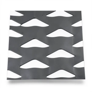 سلك شبك معدني (بقلاوه) حديد اسود تصميم معماري سماكة 1.4 مم مقاس 1.22×4 م