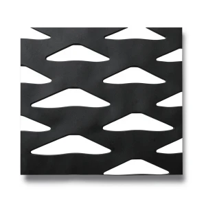Hot Rolled Expanded Metal Mesh Memari Shape Thickness 1.7 mm Width 1.22 M Length 2 M