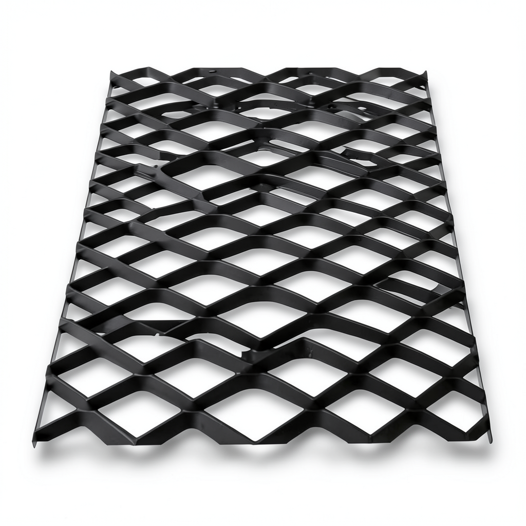 Hot Rolled Black Steel Expanded Metal Mesh Thickness 4.8 mm Width 1.22 m Length 2 m