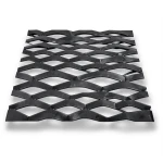 Hot Rolled Black Steel Expanded Metal Mesh Thickness 3.8 mm Width 1.22 m Length 3 m