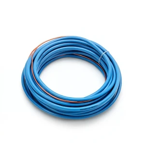 سلك نحاس مصمت مقاوم للحراره احادى النواة معزول PVC 90º مقاس 0.5 مم² 300/500 فولت طول 300 قدم أزرق | شركة الفنار