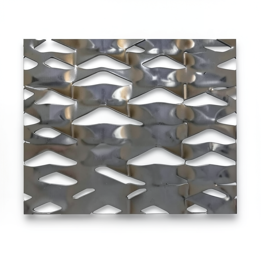 Hot Rolled Expanded Metal Mesh 2.3 mm Thickness, 2.44 M Width, 2 M Length, Memari Shape