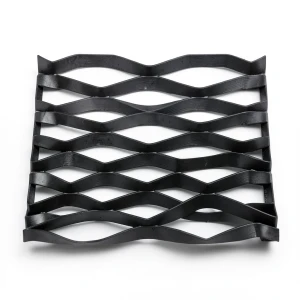 Mazyoon Hot Rolled Black Steel Expanded Metal Mesh 1.5mm Thickness 2.44m Width 3m Length
