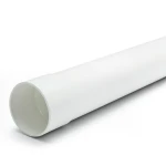 أنابيب بلاستيكية UPVC ضغط اسمي 315 psi مقاس 1 1/2 بوصة سمك 4.09 مم لون أبيض