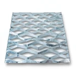 Galvanized Steel Expanded Metal Mesh Thickness 2.8 mm Width 2.44 m Length 6 m