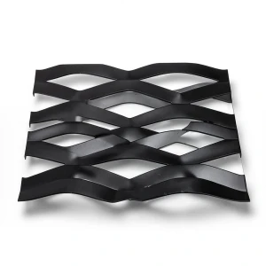 Hot Rolled Black Steel Expanded Metal Mesh Thickness 2.7 mm Width 2.44 m Length 2 m