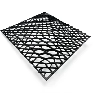 Hot Rolled Black Steel Expanded Metal Mesh Thickness 2.8 mm Width 2.44 m Length 5 m
