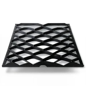 Hot Rolled Black Steel Expanded Metal Mesh Thickness 2.7 mm Width 2.44 m Length 3 m