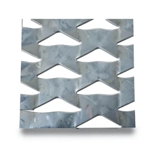 سلك شبك معدني (بقلاوه) حديد مدرفل على الساخن تصميم معماري، سمك 2.8 ملم، عرض 2.44 متر، طول 4 متر
