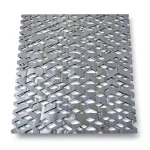 Hot Rolled Expanded Mesh Memari Form Wire Diameter 3 mm Size 2.44×3 M