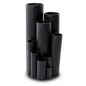 أنبوب بلاستيك HDPE ضغط اسمي 16 بار PE 80 مقاس 90 مم سمك 8.2 مم لون أسود