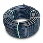 لفة أنابيب بلاستيك HDPE ضغط 12.5 بار PE 100 قطر خارجي 20 مم SDR 11 أسود مع خط أزرق