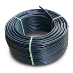 لفة أنابيب بلاستيك HDPE ضغط 12.5 بار PE 100 قطر خارجي 50 مم SDR 11 أسود مع خطوط زرقاء