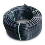 لفة أنابيب بلاستيك HDPE ضغط 12.5 بار PE 100 قطر خارجي 90 مم SDR 11 أسود مع خط أزرق