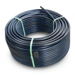 لفة أنابيب بلاستيك HDPE ضغط 12.5 بار PE 100 قطر خارجي 50 مم SDR 11 أسود مع خطوط زرقاء