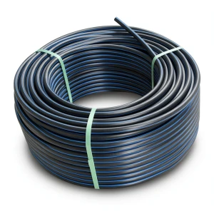 لفة أنابيب HDPE ضغط 19.2 بار PE 100 قطر خارجي 20 مم SDR 7.4 أسود مع خط أزرق