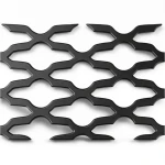 Hot Rolled Expanded Metal Mesh Mozakhraf Shape Wire Diameter 1.5 mm Width 2.44 M Length 7 M
