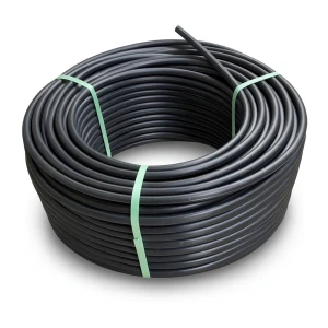 لفة أنابيب بلاستيك HDPE ضغط 9.9 بار PE 100 قطر خارجي 140 مم SDR 13.6 أسود