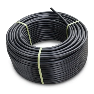 لفة أنابيب بلاستيك HDPE ضغط 15.6 بار PE 100 قطر خارجي 32 مم SDR 9 لون أسود