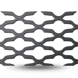شبك ممدد بقلاوة حديد اسود شكل مزخرف تخانة 1.8 mm عرض 2.44 m طول 7 m