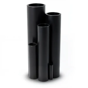 انابيب HDPE ضغط 4 بار PE 100 مقاس 180 ملم سمك 5.0 ملم لون اسود