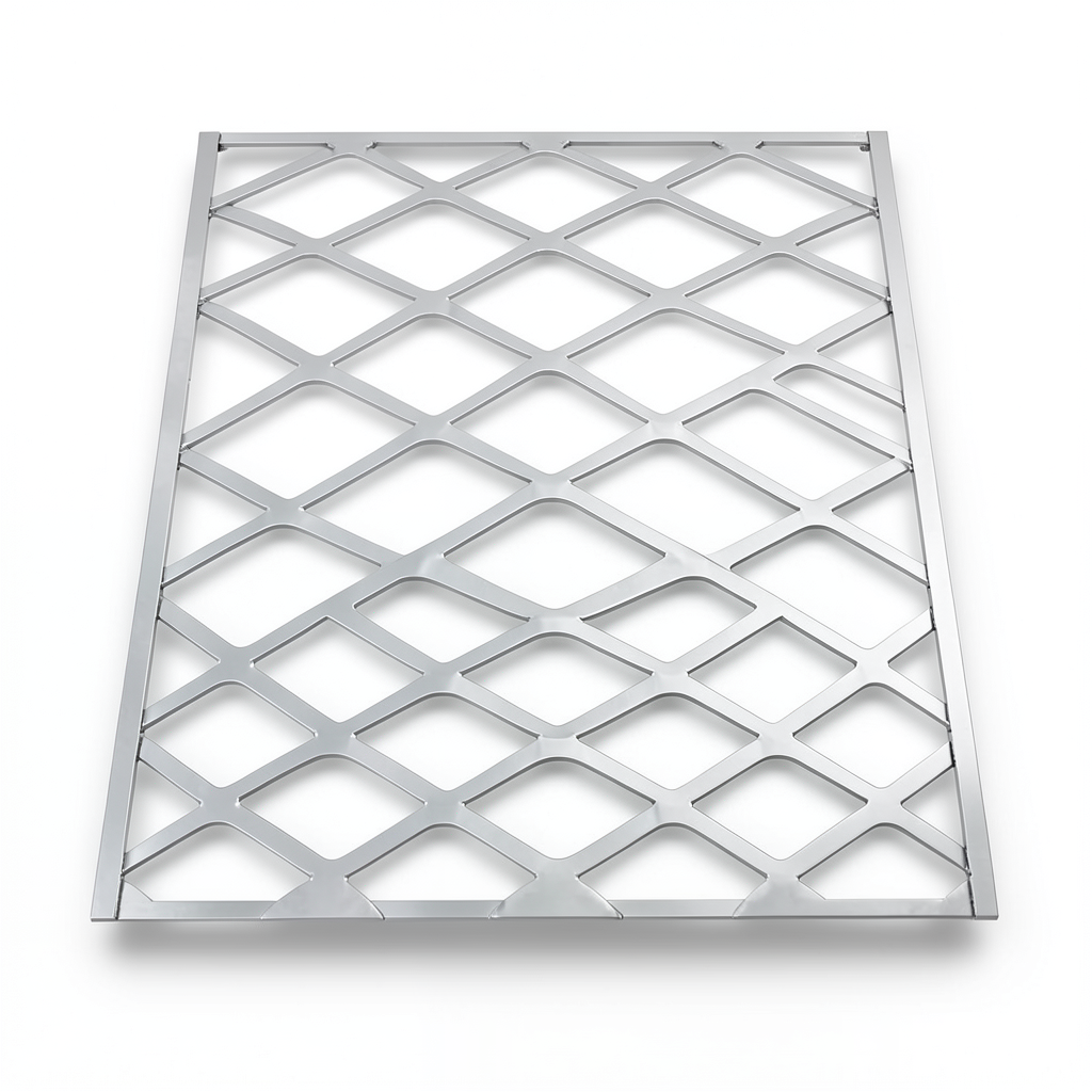 Aluminum Expanded Metal Mesh Thickness 2.3 mm Width 1.22 M Length 1 M