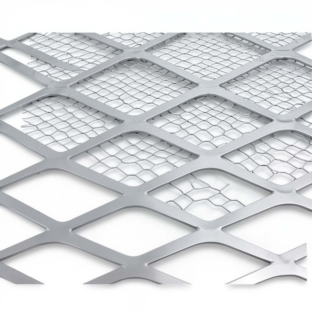 Aluminum Expanded Metal Mesh Thickness 2.8 mm Width 1.22 m Length 3 m