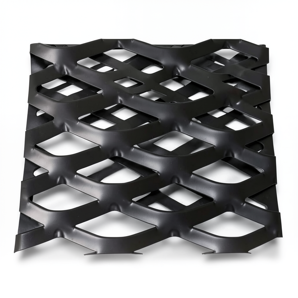 Hot Rolled Black Steel Expanded Metal Mesh Thickness 6 mm Width 1.22 m Length 2 m