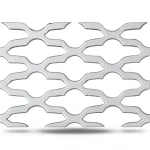 سلك شبك معدني ممدد مدرفل على الساخن 2.44×5 م، تخانة 2 مم، تصميم مزخرف