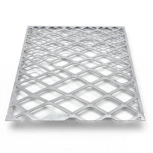 Aluminum Expanded Metal Mesh Thickness 2.8 mm Width 1.22 m Length 4 m