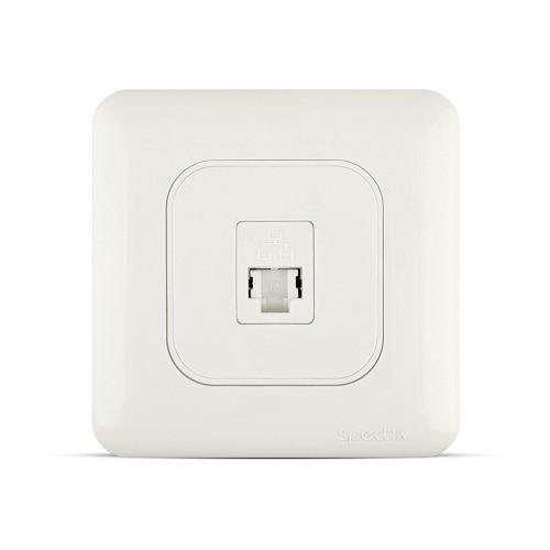 Computer Socket RJ45 Cat 6 with Shutter, 1 Gang, 7x7 cm, White | Spectra