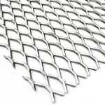 شبك بقلاوة حديد مجلفن   سماكة 2.7 مم مقاس 1.22×2.44 متر 