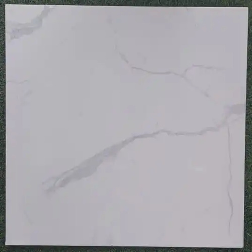 بلاط سيراميك أرضيات إماراتي 75×75 سم تصميم رخامي لون رمادي فاتح | PAVOA WHITE